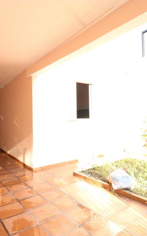 Casa à venda com 117m², 2 quartos e 2 vagasGaragem