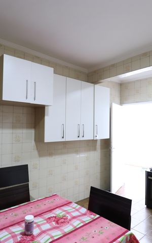 Casa à venda com 117m², 2 quartos e 2 vagasCozinha