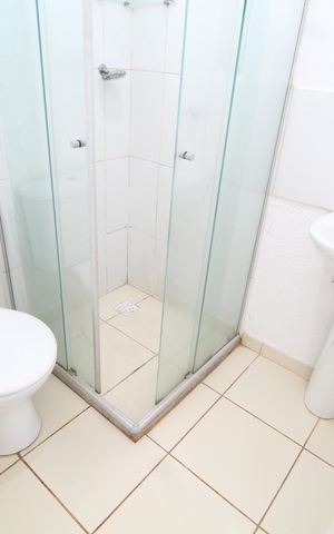 Casa de condomínio para alugar com 90m², 3 quartos e 3 vagasBanheiro Social