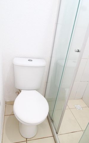 Casa de condomínio para alugar com 90m², 3 quartos e 3 vagasBanheiro Social