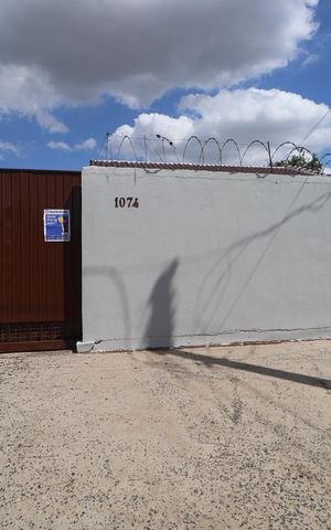 Casa à venda com 125m², 4 quartos e 3 vagasFachada