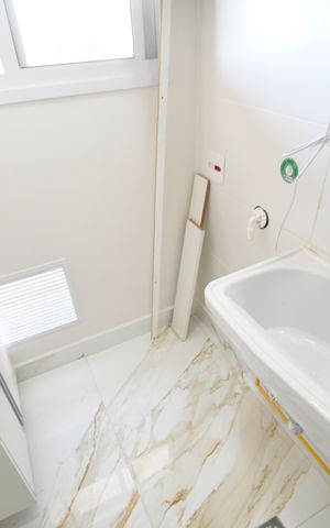 Apartamento à venda com 65m², 2 quartos e 2 vagasÁrea de Serviço