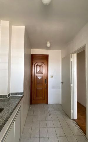 Apartamento à venda com 54m², 2 quartos e 1 vagaCozinha