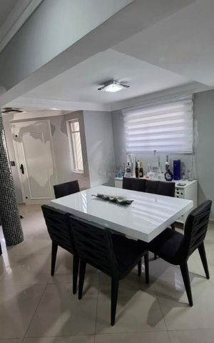 Casa à venda com 170m², 3 quartos e 2 vagas