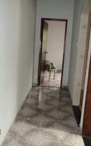 Casa à venda com 260m², 3 quartos e 2 vagas