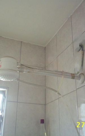 Casa à venda com 80m², 2 quartos e sem vaga