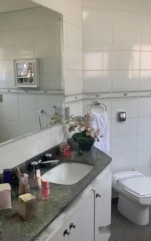 Apartamento à venda com 197m², 3 quartos e 2 vagas
