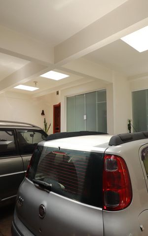 Casa à venda com 283m², 4 quartos e 2 vagasGaragem