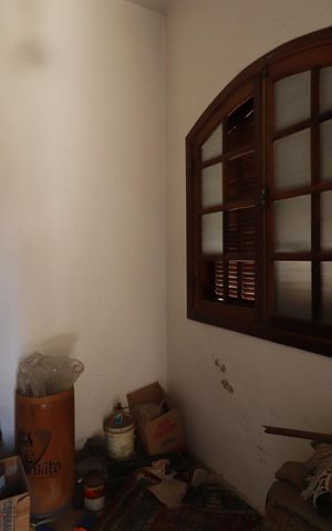 Casa à venda com 283m², 4 quartos e 2 vagasQuarto de Serviço