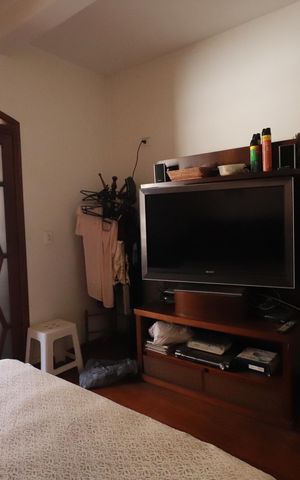 Casa à venda com 283m², 4 quartos e 2 vagasSuíte