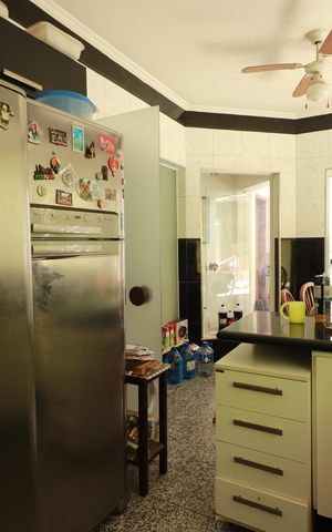 Casa à venda com 283m², 4 quartos e 2 vagasCozinha