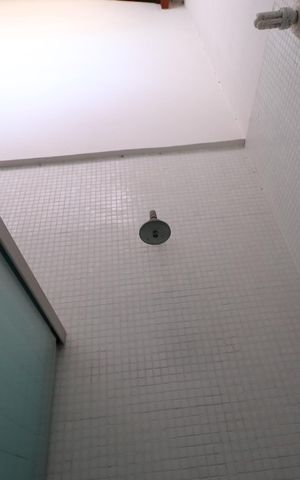 Casa à venda com 283m², 4 quartos e 2 vagasBanheiro da Suíte 1