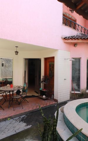 Casa à venda com 283m², 4 quartos e 2 vagasÁrea comum - Piscina