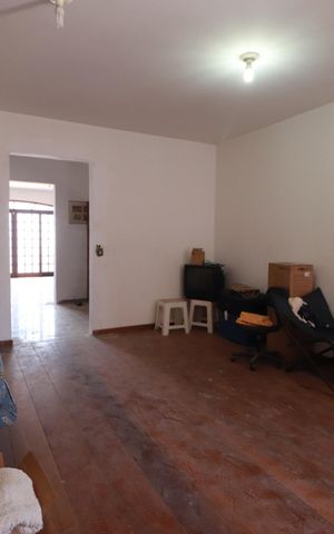Casa à venda com 283m², 4 quartos e 2 vagasSala 3