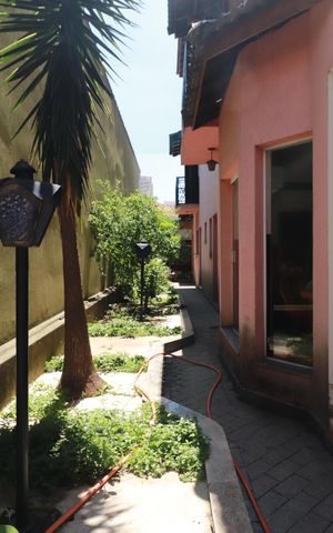 Casa à venda com 283m², 4 quartos e 2 vagasQuintal