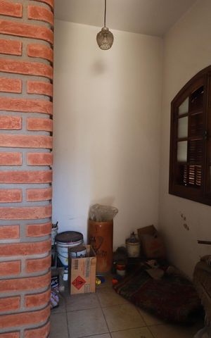 Casa à venda com 283m², 4 quartos e 2 vagasQuarto de Serviço