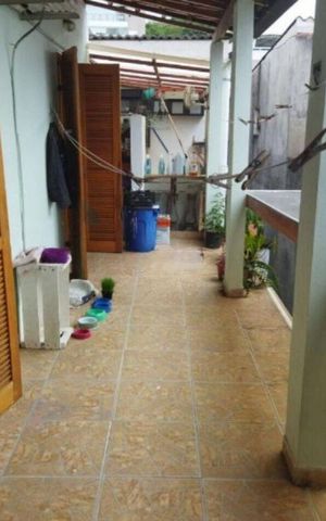 Casa à venda com 100m², 4 quartos e 4 vagas