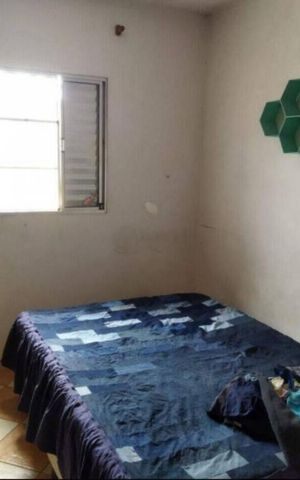Casa à venda com 100m², 4 quartos e 4 vagas