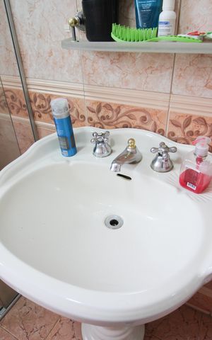 Apartamento à venda com 84m², 2 quartos e 1 vaga Apartamento à venda com 84m², 2 quartos e 1 vagaBanheiro