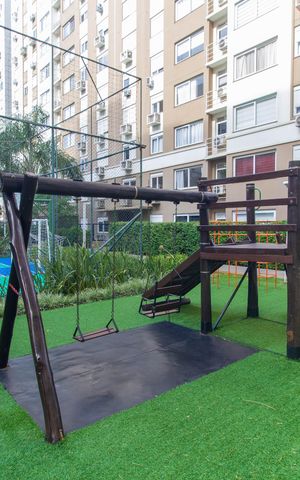 Apartamento para alugar com 68m², 2 quartos e 1 vaga Apartamento para alugar com 68m², 2 quartos e 1 vagaÁrea comum - Playground