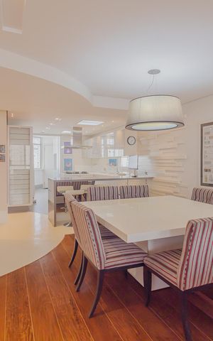 Apartamento à venda com 190m², 3 quartos e 2 vagasSala