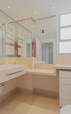 Apartamento à venda com 190m², 3 quartos e 2 vagasBanheiro