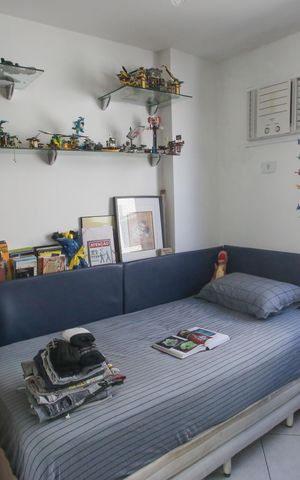 Apartamento à venda com 167m², 4 quartos e 2 vagas Apartamento à venda com 167m², 4 quartos e 2 vagasQuarto 2