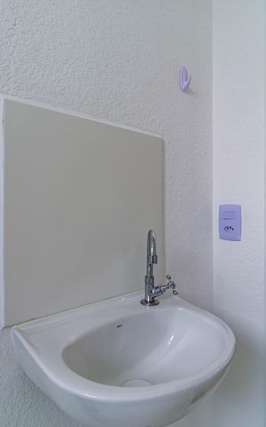 Apartamento para alugar com 43m², 2 quartos e sem vaga Apartamento para alugar com 43m², 2 quartos e sem vagaBanheiro
