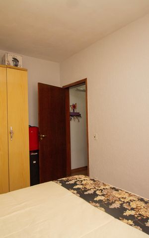 Casa à venda com 251m², 3 quartos e 3 vagas Casa à venda com 251m², 3 quartos e 3 vagasQuarto 3