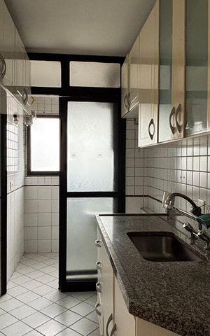 Apartamento para alugar com 100m², 2 quartos e 1 vaga Apartamento para alugar com 100m², 2 quartos e 1 vagaCozinha