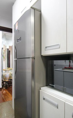 Apartamento à venda com 173m², 4 quartos e 4 vagas Apartamento à venda com 173m², 4 quartos e 4 vagasCozinha