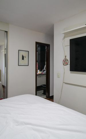 Apartamento à venda com 173m², 4 quartos e 4 vagas Apartamento à venda com 173m², 4 quartos e 4 vagasSuíte 1