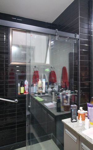 Apartamento à venda com 173m², 4 quartos e 4 vagas Apartamento à venda com 173m², 4 quartos e 4 vagasBanheiro Social