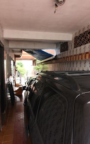 Casa à venda com 308m², 4 quartos e 3 vagasGaragem