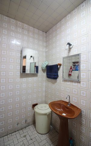 Casa à venda com 308m², 4 quartos e 3 vagasBanheiro Social