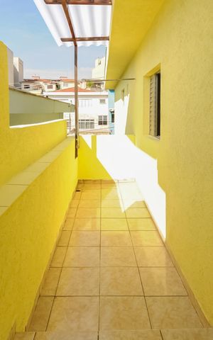 Casa à venda com 150m², 3 quartos e 2 vagas Casa à venda com 150m², 3 quartos e 2 vagasVista do quarto 3