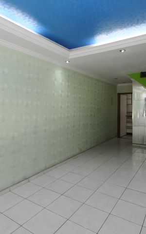 Casa à venda com 150m², 3 quartos e 2 vagas Casa à venda com 150m², 3 quartos e 2 vagasSala