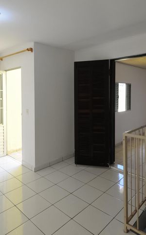 Casa à venda com 150m², 3 quartos e 2 vagas Casa à venda com 150m², 3 quartos e 2 vagasQuarto 3