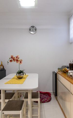 Apartamento à venda com 70m², 2 quartos e 1 vaga Apartamento à venda com 70m², 2 quartos e 1 vagaCozinha e Área de Serviço