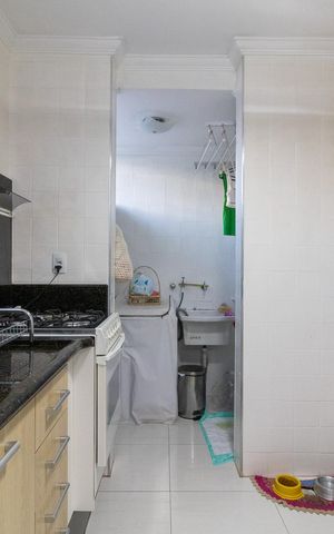 Apartamento à venda com 70m², 2 quartos e 1 vaga Apartamento à venda com 70m², 2 quartos e 1 vagaCozinha e Área de Serviço