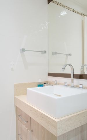 Casa para alugar com 450m², 4 quartos e 5 vagasBanheiro da Suíte 2