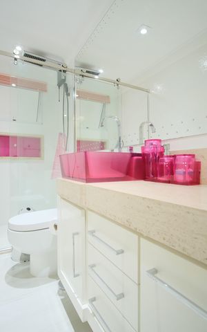 Casa para alugar com 450m², 4 quartos e 5 vagasBanheiro da Suíte 1