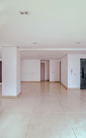 Apartamento à venda com 188m², 4 quartos e 3 vagas Apartamento à venda com 188m², 4 quartos e 3 vagasÁrea comum - Salão de festas
