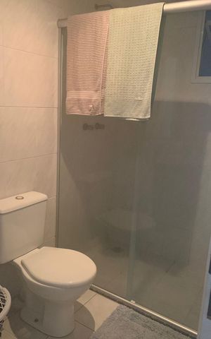 Apartamento à venda com 60m², 2 quartos e 1 vaga Apartamento à venda com 60m², 2 quartos e 1 vagaBanheiro