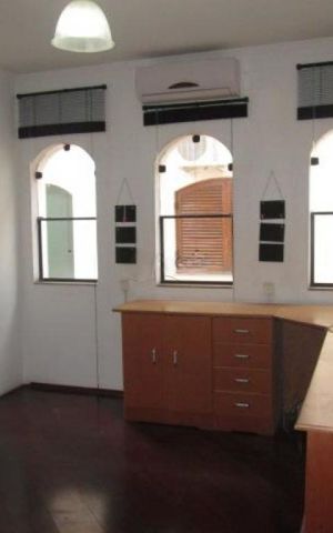 Casa à venda com 450m², 4 quartos e 8 vagas