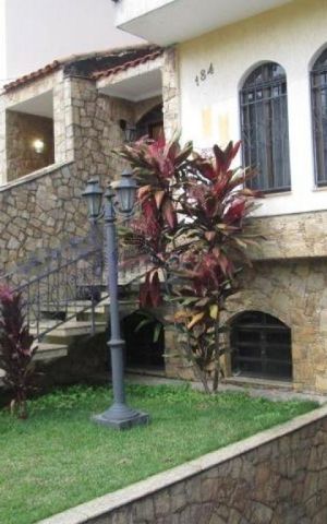 Casa à venda com 450m², 4 quartos e 8 vagas