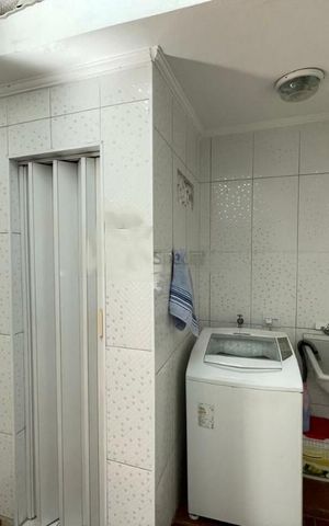 Casa à venda com 88m², 2 quartos e 2 vagas