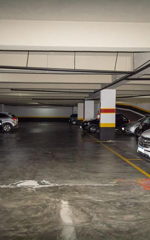 Apartamento à venda com 280m², 4 quartos e 5 vagasGaragem