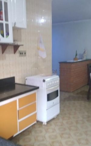Casa à venda com 70m², 2 quartos e 1 vaga
