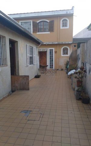 Casa à venda com 70m², 2 quartos e 1 vaga